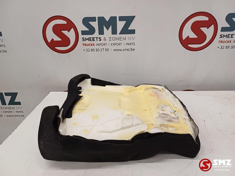 Caterpillar Cushionseat Caterpillar - Kabīne un interjers - Kravas automašīna: foto 4 Caterpillar Cushionseat Caterpillar - Kabīne un interjers - Kravas automašīna: foto 4