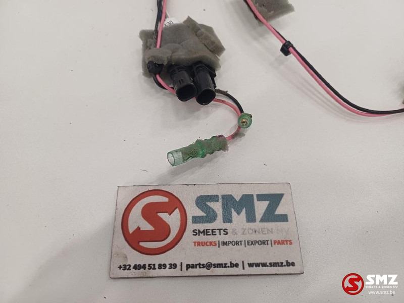 Caterpillar Lightning wire harness Caterpillar - Kabeļis/ Vadis - Kravas automašīna: foto 5 Caterpillar Lightning wire harness Caterpillar - Kabeļis/ Vadis - Kravas automašīna: foto 5