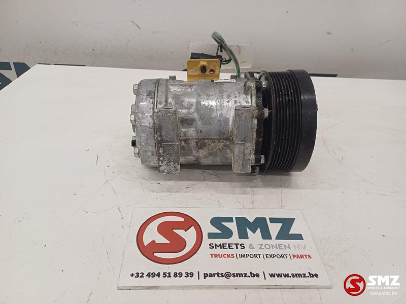 Caterpillar Refrigerant compressor Caterpillar - Dzinējs un rezerves daļas - Iekraušanas tehnika: foto 1 Caterpillar Refrigerant compressor Caterpillar - Dzinējs un rezerves daļas - Iekraušanas tehnika: foto 1