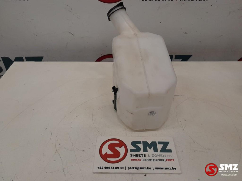 Caterpillar Window washer tank Caterpillar - Stikla tīrītājs - Iekraušanas tehnika: foto 4 Caterpillar Window washer tank Caterpillar - Stikla tīrītājs - Iekraušanas tehnika: foto 4