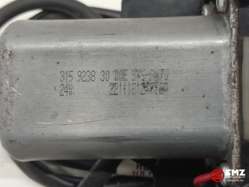 Caterpillar Windshield wiper motor caterpillar - Stikla tīrītājs - Iekraušanas tehnika: foto 4 Caterpillar Windshield wiper motor caterpillar - Stikla tīrītājs - Iekraušanas tehnika: foto 4