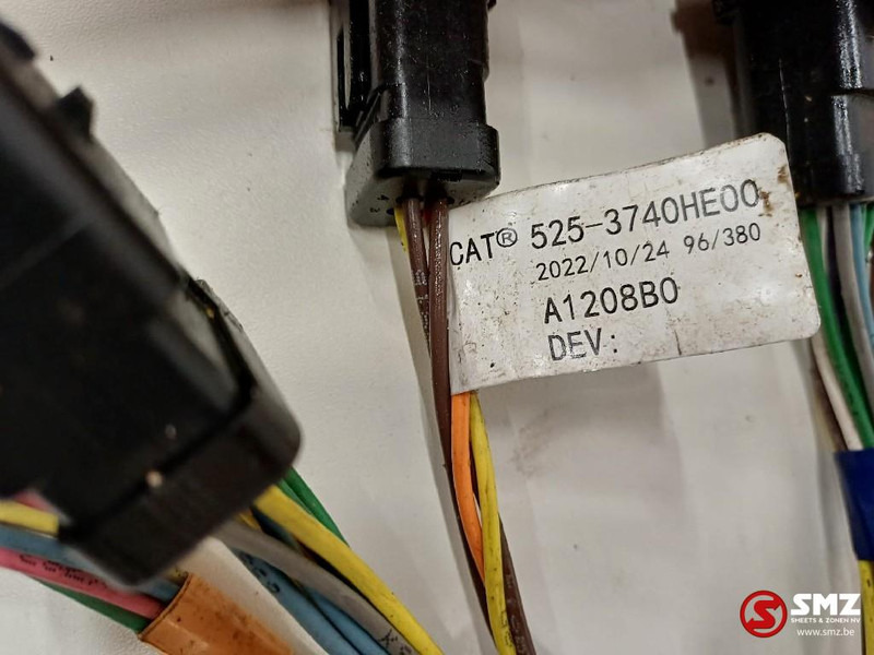 Caterpillar Wire harness valve / sensor / solenoid Caterpillar - Kabeļis/ Vadis - Kravas automašīna: foto 5 Caterpillar Wire harness valve / sensor / solenoid Caterpillar - Kabeļis/ Vadis - Kravas automašīna: foto 5