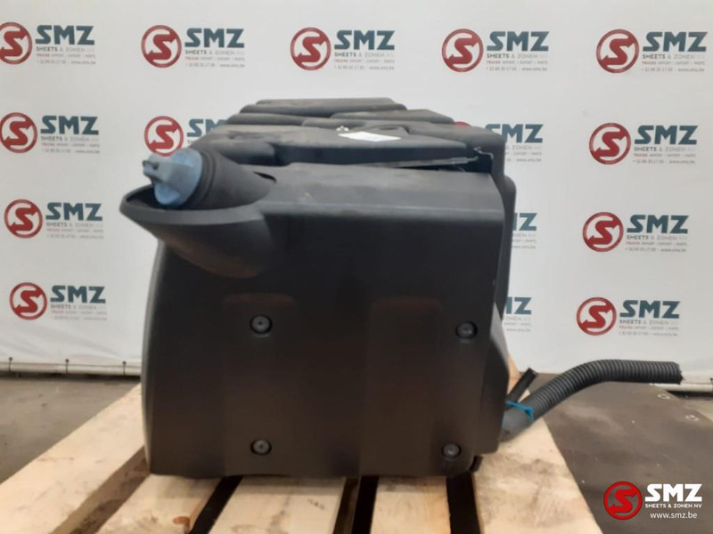 DAF Occ AdBluetank 90L Euro 6 DAF - Degvielas sistēma - Kravas automašīna: foto 2 DAF Occ AdBluetank 90L Euro 6 DAF - Degvielas sistēma - Kravas automašīna: foto 2