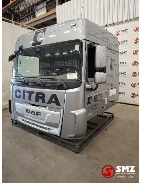 DAF Occ Cabine DAF XF106 facelift - Kabīne un interjers - Kravas automašīna: foto 1 DAF Occ Cabine DAF XF106 facelift - Kabīne un interjers - Kravas automašīna: foto 1