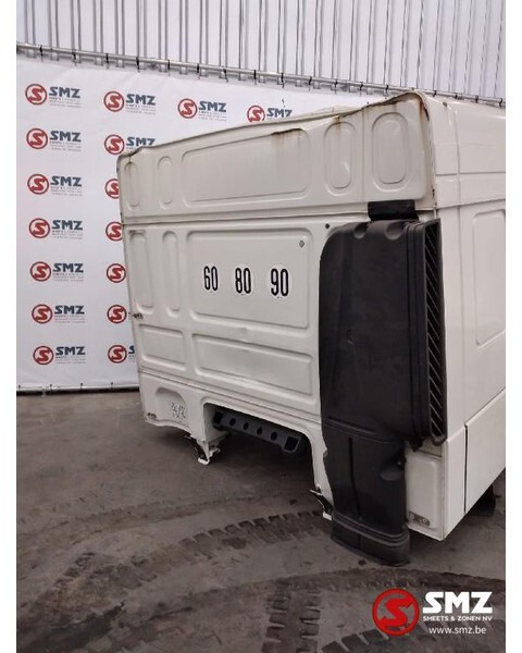 DAF Occ Cabine DAF XF106 space cab - Kabīne - Kravas automašīna: foto 4 DAF Occ Cabine DAF XF106 space cab - Kabīne - Kravas automašīna: foto 4