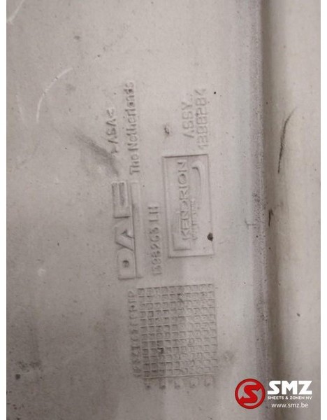 DAF Occ Koplamppaneel links DAF XF95-XF105 - Buferis - Kravas automašīna: foto 3 DAF Occ Koplamppaneel links DAF XF95-XF105 - Buferis - Kravas automašīna: foto 3