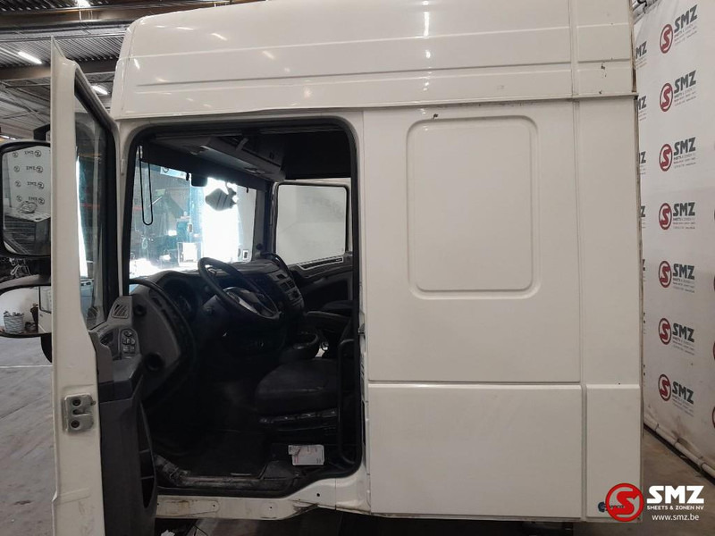 DAF Occ cabine compleet DAF - Kabīne un interjers - Kravas automašīna: foto 3 DAF Occ cabine compleet DAF - Kabīne un interjers - Kravas automašīna: foto 3
