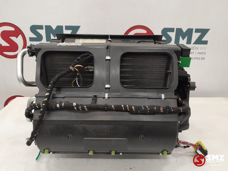 DAF Occ kachelhuis DAF - Apsilde/ Ventilācija - Kravas automašīna: foto 4 DAF Occ kachelhuis DAF - Apsilde/ Ventilācija - Kravas automašīna: foto 4