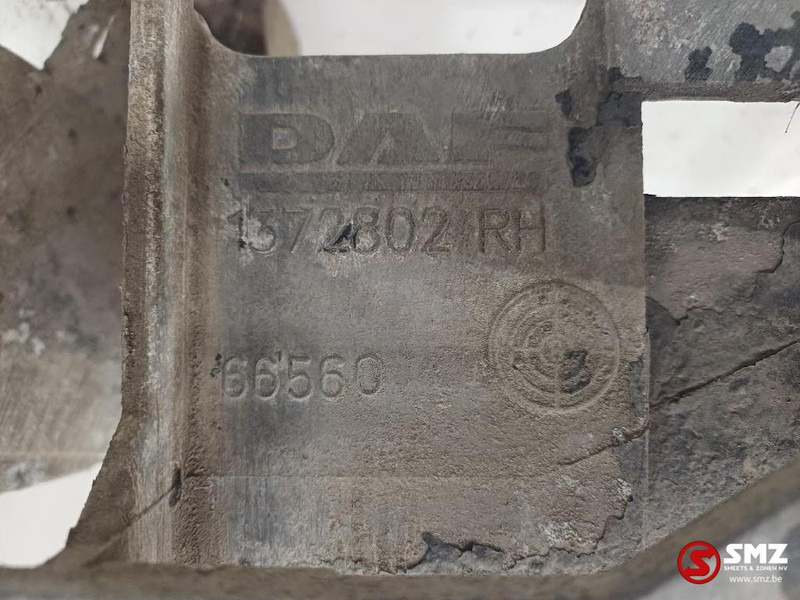 DAF Occ koplampsteun rechts DAF - Tuvās gaismas - Kravas automašīna: foto 4 DAF Occ koplampsteun rechts DAF - Tuvās gaismas - Kravas automašīna: foto 4