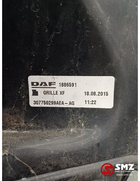 DAF Occ ondergrille DAF - Radiatora reste - Kravas automašīna: foto 3 DAF Occ ondergrille DAF - Radiatora reste - Kravas automašīna: foto 3