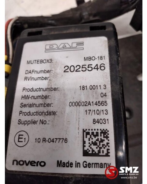 DAF Occ regeleenheid + omvormer 24V-12 V 20A Daf XF106 - Elektroniskais vadības bloks (ECU) - Kravas automašīna: foto 3 DAF Occ regeleenheid + omvormer 24V-12 V 20A Daf XF106 - Elektroniskais vadības bloks (ECU) - Kravas automašīna: foto 3