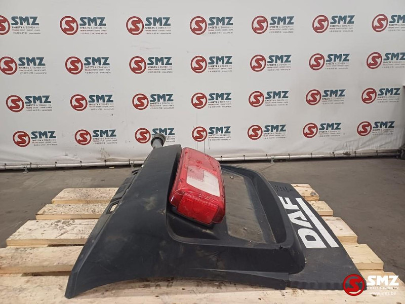 DAF Occ spatbord achteraan links DAF - Virsbūve un ārpuse - Kravas automašīna: foto 4 DAF Occ spatbord achteraan links DAF - Virsbūve un ārpuse - Kravas automašīna: foto 4