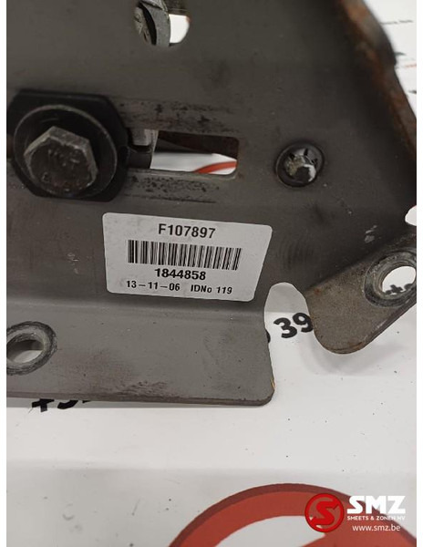 DAF Occ stuurwiel + stuurkolom + stuurkolomschakelaars - Stūres iekārta - Kravas automašīna: foto 3 DAF Occ stuurwiel + stuurkolom + stuurkolomschakelaars - Stūres iekārta - Kravas automašīna: foto 3