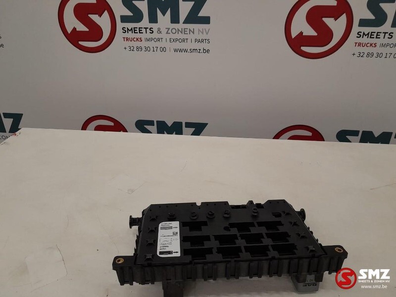 DAF Occ zekeringskast Daf XF 2150895 - Elektroniskais vadības bloks (ECU) - Kravas automašīna: foto 4 DAF Occ zekeringskast Daf XF 2150895 - Elektroniskais vadības bloks (ECU) - Kravas automašīna: foto 4