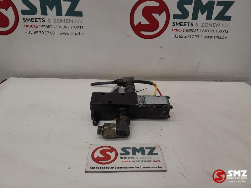 HYVA Occ hydraulisch ventiel Hyva - Hidrauliskā tvertne - Kravas automašīna: foto 1 HYVA Occ hydraulisch ventiel Hyva - Hidrauliskā tvertne - Kravas automašīna: foto 1