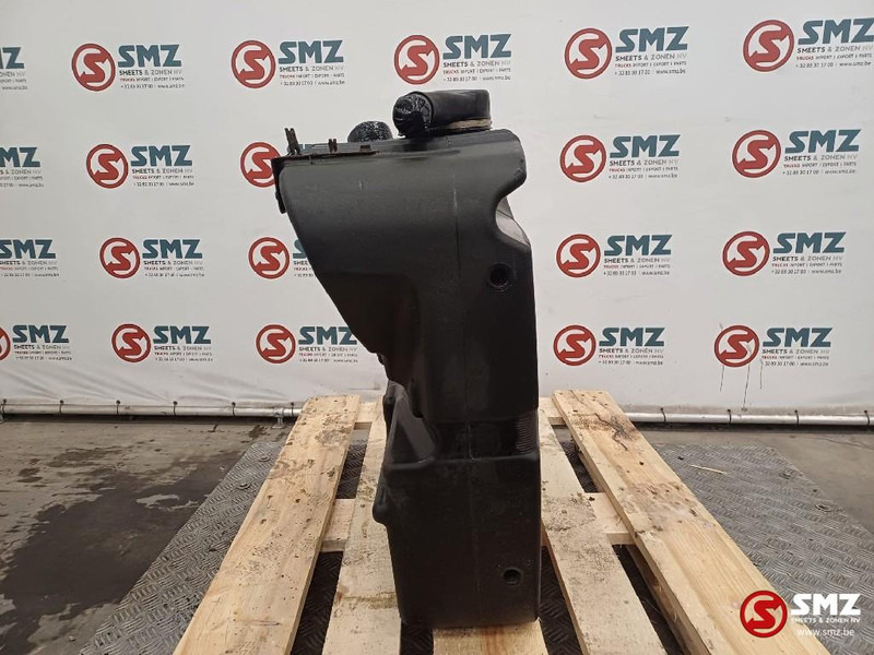 Iveco Occ AdBluetank 62L Iveco - Degvielas sistēma - Kravas automašīna: foto 3 Iveco Occ AdBluetank 62L Iveco - Degvielas sistēma - Kravas automašīna: foto 3