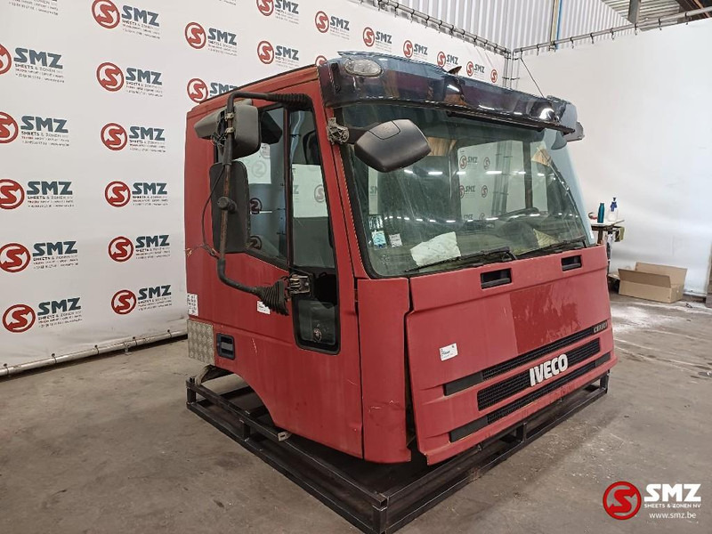 Iveco Occ Cabine Iveco Trakker - Kabīne un interjers - Kravas automašīna: foto 4 Iveco Occ Cabine Iveco Trakker - Kabīne un interjers - Kravas automašīna: foto 4