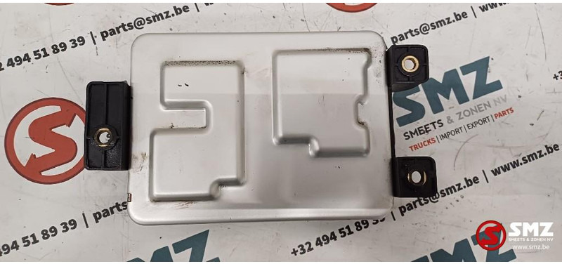 Iveco Occ ECU Rear Frame Computer Iveco - Elektroniskais vadības bloks (ECU) - Kravas automašīna: foto 2 Iveco Occ ECU Rear Frame Computer Iveco - Elektroniskais vadības bloks (ECU) - Kravas automašīna: foto 2