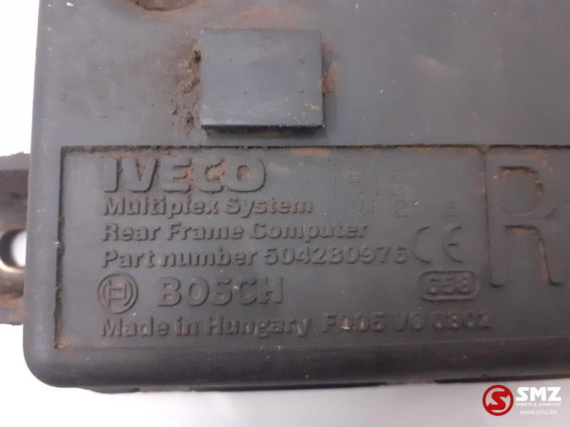 Iveco Occ ECU rear frame regeleenheid Iveco - Elektroniskais vadības bloks (ECU) - Kravas automašīna: foto 3 Iveco Occ ECU rear frame regeleenheid Iveco - Elektroniskais vadības bloks (ECU) - Kravas automašīna: foto 3