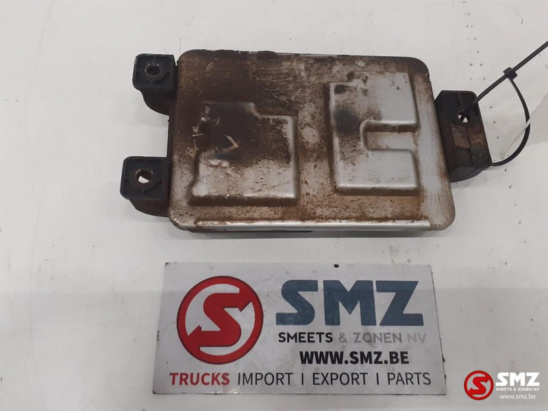 Iveco Occ ECU rear frame regeleenheid Iveco - Elektroniskais vadības bloks (ECU) - Kravas automašīna: foto 2 Iveco Occ ECU rear frame regeleenheid Iveco - Elektroniskais vadības bloks (ECU) - Kravas automašīna: foto 2