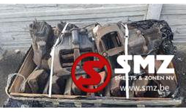 Iveco Occ Remklauw links Iveco - Bremžu suports - Kravas automašīna: foto 1 Iveco Occ Remklauw links Iveco - Bremžu suports - Kravas automašīna: foto 1