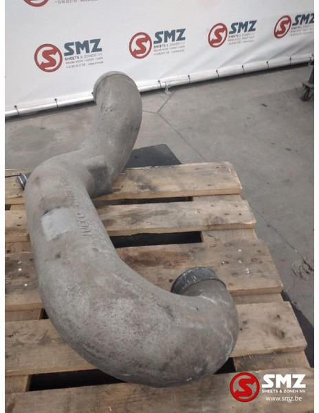 Iveco Occ inlaatspruitstuk Iveco - Dzinējs un rezerves daļas - Kravas automašīna: foto 2 Iveco Occ inlaatspruitstuk Iveco - Dzinējs un rezerves daļas - Kravas automašīna: foto 2