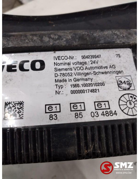 Iveco Occ instrumentenpaneel Iveco 504239947 - Kabīne un interjers - Kravas automašīna: foto 2 Iveco Occ instrumentenpaneel Iveco 504239947 - Kabīne un interjers - Kravas automašīna: foto 2