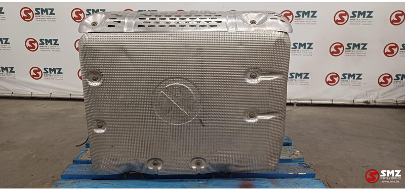 Iveco Occ katalysator Euro 6 Iveco - Katalizators - Kravas automašīna: foto 1 Iveco Occ katalysator Euro 6 Iveco - Katalizators - Kravas automašīna: foto 1