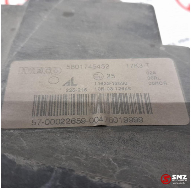 Iveco Occ koplamp rechts Iveco - Tuvās gaismas - Kravas automašīna: foto 3 Iveco Occ koplamp rechts Iveco - Tuvās gaismas - Kravas automašīna: foto 3