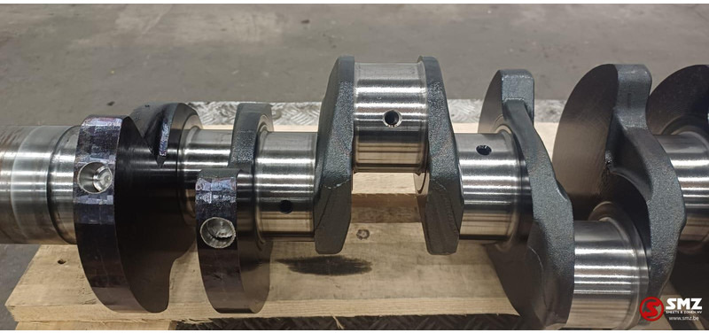 Iveco Occ krukas F3AE3681 Cursor10 Iveco - Kloķvārpsta - Kravas automašīna: foto 4 Iveco Occ krukas F3AE3681 Cursor10 Iveco - Kloķvārpsta - Kravas automašīna: foto 4