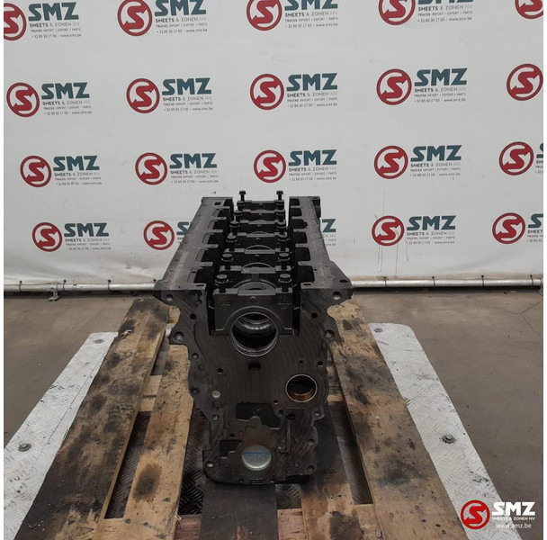 Iveco Occ motorblok F4AFE611 Iveco - Dzinējs un rezerves daļas - Kravas automašīna: foto 3 Iveco Occ motorblok F4AFE611 Iveco - Dzinējs un rezerves daļas - Kravas automašīna: foto 3