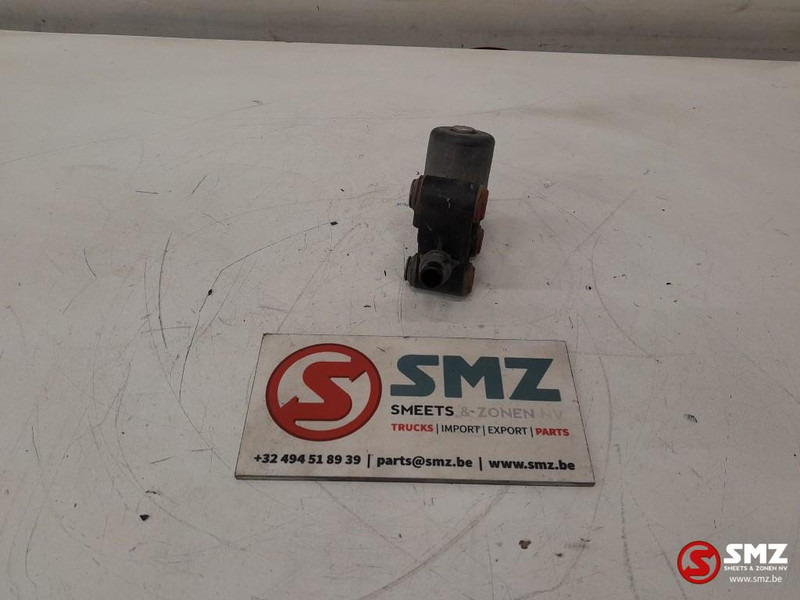 MAN Occ AdBluedoseermodule MAN - Degvielas sistēma - Kravas automašīna: foto 3 MAN Occ AdBluedoseermodule MAN - Degvielas sistēma - Kravas automašīna: foto 3