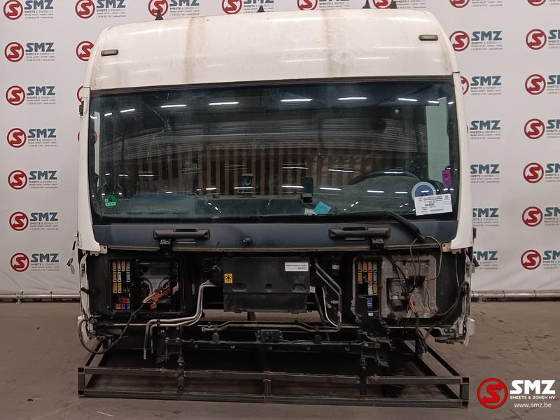 MAN Occ Cabine compleet MAN TGX - Kabīne un interjers - Kravas automašīna: foto 1 MAN Occ Cabine compleet MAN TGX - Kabīne un interjers - Kravas automašīna: foto 1
