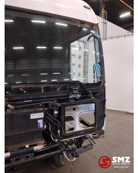 MAN Occ Cabine compleet MAN TGX euro 5 - Kabīne un interjers - Kravas automašīna: foto 3 MAN Occ Cabine compleet MAN TGX euro 5 - Kabīne un interjers - Kravas automašīna: foto 3