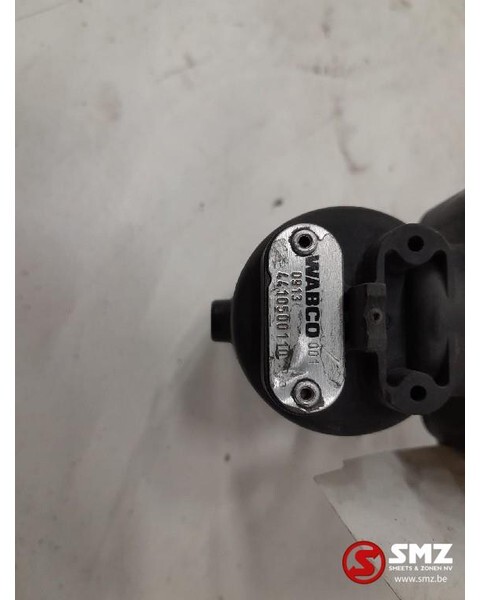 MAN Occ ECAS hoogtesensor luchtvering MAN F2000 441050 - Elektroniskais vadības bloks (ECU) - Kravas automašīna: foto 3 MAN Occ ECAS hoogtesensor luchtvering MAN F2000 441050 - Elektroniskais vadības bloks (ECU) - Kravas automašīna: foto 3