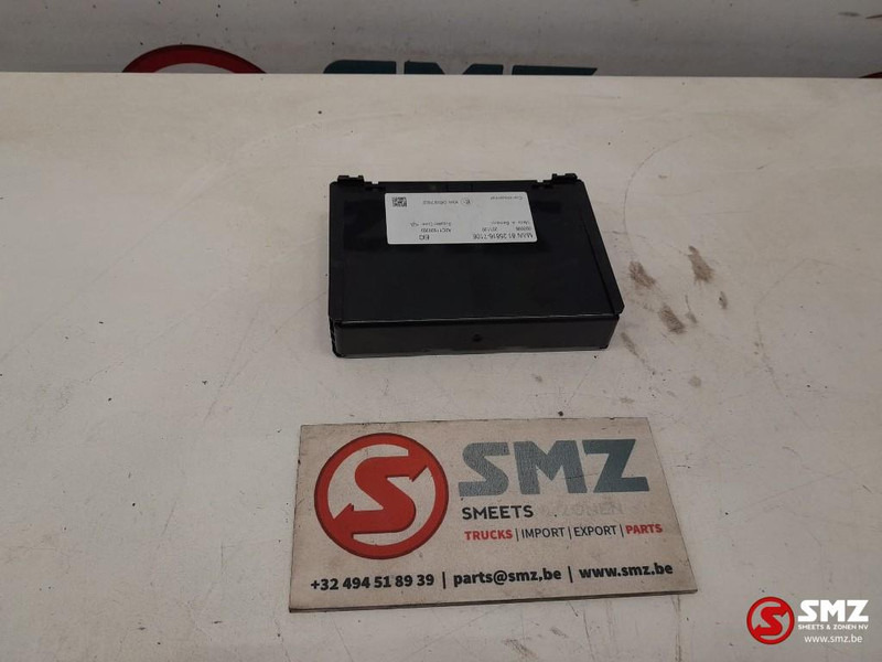 MAN Occ ECU EIO regeleenheid MAN - Elektroniskais vadības bloks (ECU) - Kravas automašīna: foto 4 MAN Occ ECU EIO regeleenheid MAN - Elektroniskais vadības bloks (ECU) - Kravas automašīna: foto 4