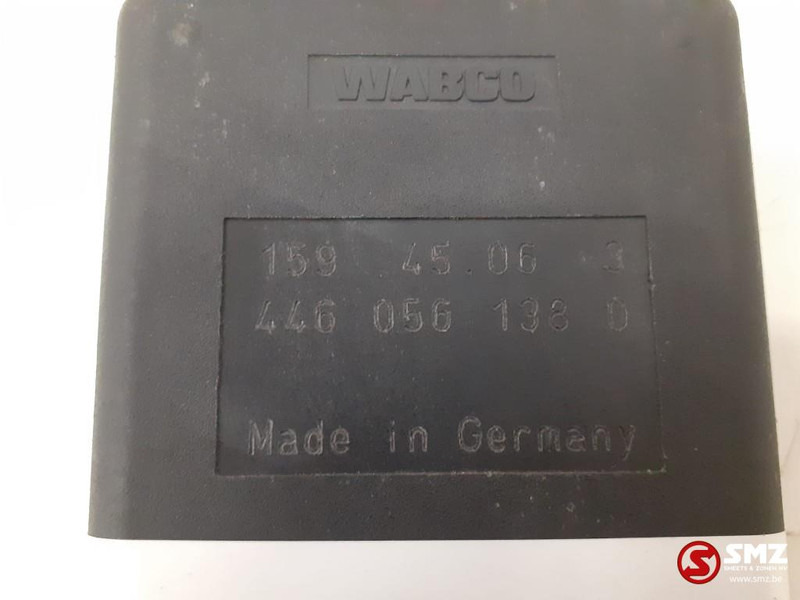 MAN Occ afstandsbediening luchtvering MAN - Elektrosistēma - Kravas automašīna: foto 2 MAN Occ afstandsbediening luchtvering MAN - Elektrosistēma - Kravas automašīna: foto 2