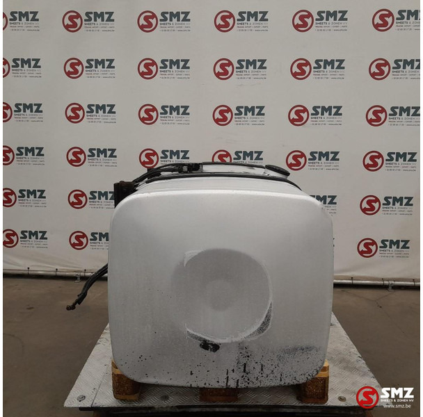 MAN Occ brandstoftank + brandstofniveusensor + steunen - Degvielas tvertne - Kravas automašīna: foto 3 MAN Occ brandstoftank + brandstofniveusensor + steunen - Degvielas tvertne - Kravas automašīna: foto 3