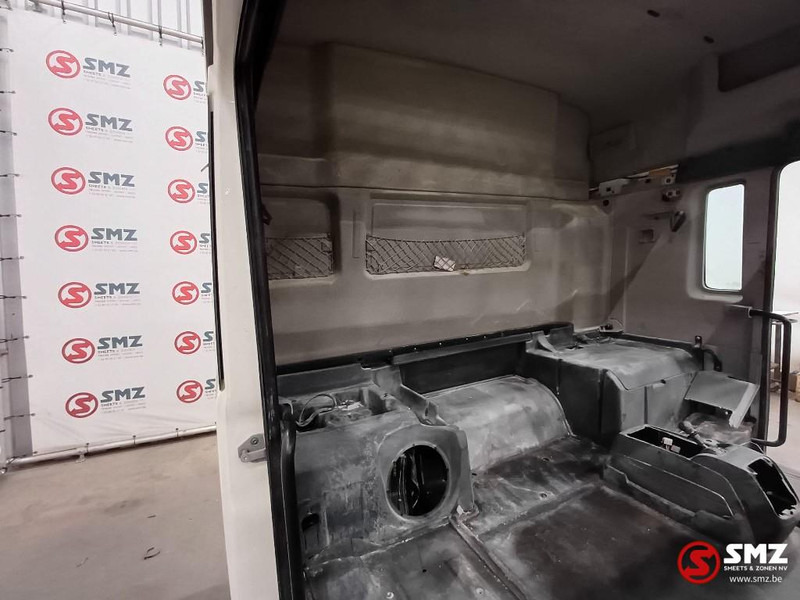 MAN Occ cabine MAN TGX EURO 6 - Kabīne un interjers - Kravas automašīna: foto 4 MAN Occ cabine MAN TGX EURO 6 - Kabīne un interjers - Kravas automašīna: foto 4