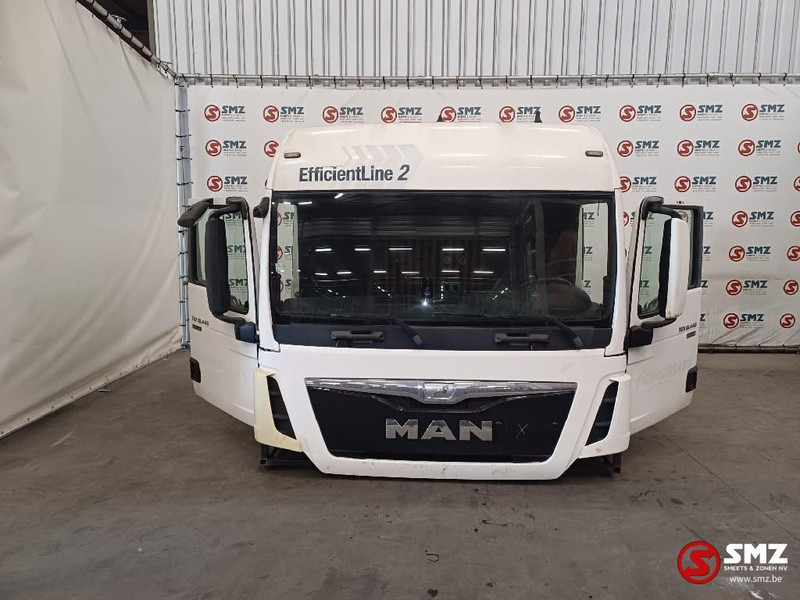 MAN Occ cabine MAN TGX euro 6 - Kabīne un interjers - Kravas automašīna: foto 1 MAN Occ cabine MAN TGX euro 6 - Kabīne un interjers - Kravas automašīna: foto 1