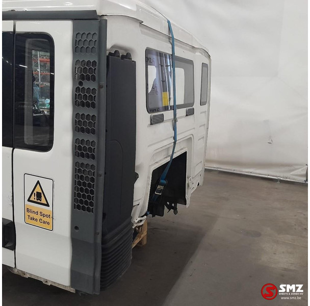 MAN Occ cabine RHD MAN TGA - Kabīne un interjers - Kravas automašīna: foto 4 MAN Occ cabine RHD MAN TGA - Kabīne un interjers - Kravas automašīna: foto 4