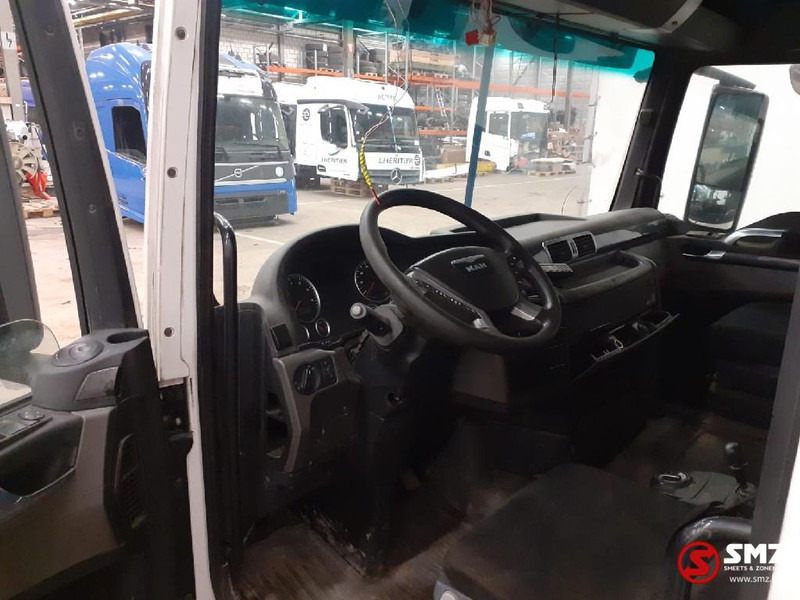 MAN Occ cabine compleet MAN TGX euro6 - Kabīne un interjers - Kravas automašīna: foto 4 MAN Occ cabine compleet MAN TGX euro6 - Kabīne un interjers - Kravas automašīna: foto 4