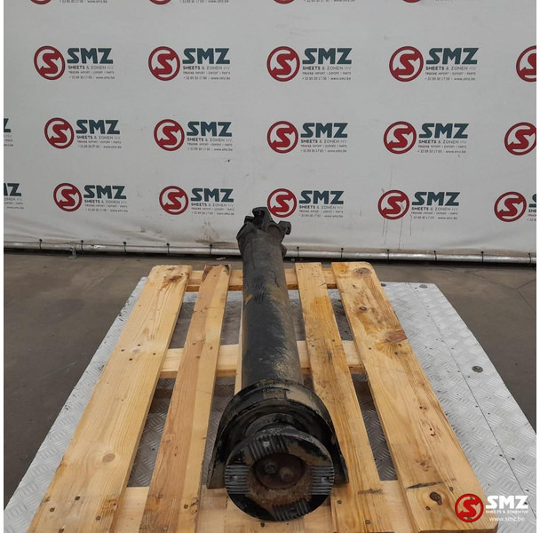 MAN Occ cardanas MAN - Pusass - Kravas automašīna: foto 4 MAN Occ cardanas MAN - Pusass - Kravas automašīna: foto 4