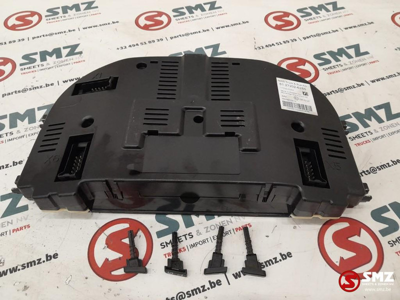 MAN Occ instrumentenpaneel MAN - Mērinstrumentu panelis - Kravas automašīna: foto 2 MAN Occ instrumentenpaneel MAN - Mērinstrumentu panelis - Kravas automašīna: foto 2