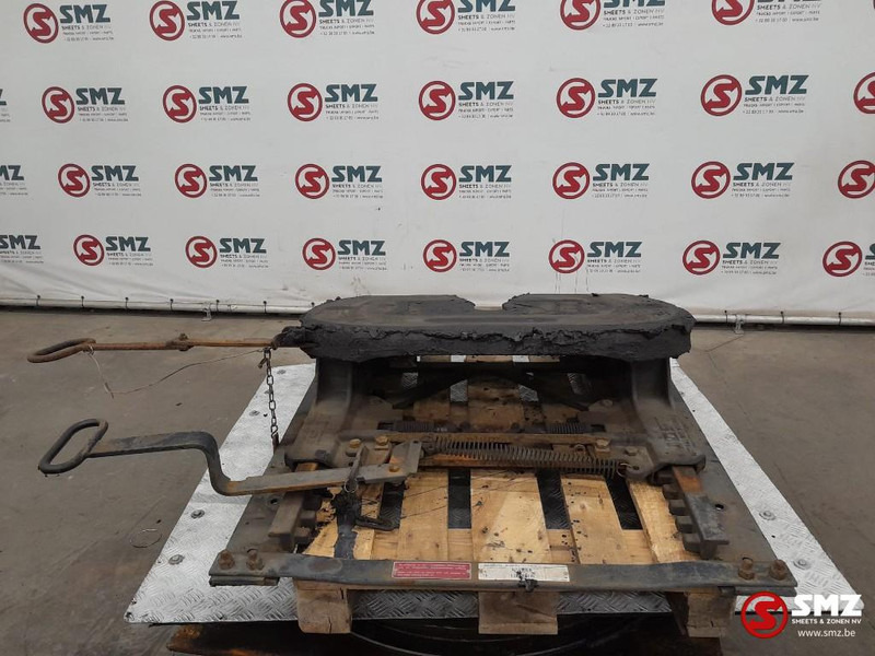 MAN Occ koppelschotel MAN - Seglierīce - Kravas automašīna: foto 2 MAN Occ koppelschotel MAN - Seglierīce - Kravas automašīna: foto 2