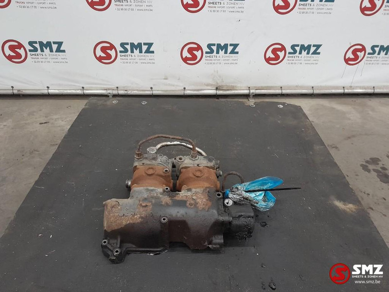 MAN Occ luchtcompressor MAN - Dzinējs un rezerves daļas - Kravas automašīna: foto 1 MAN Occ luchtcompressor MAN - Dzinējs un rezerves daļas - Kravas automašīna: foto 1