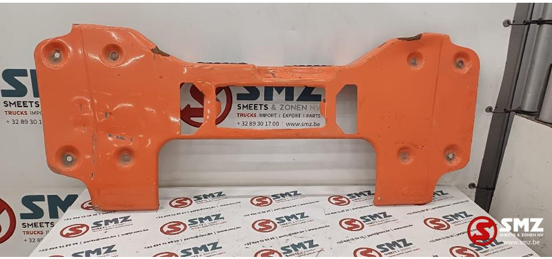 MAN Occ middendeel voorbumper MAN - Buferis - Kravas automašīna: foto 1 MAN Occ middendeel voorbumper MAN - Buferis - Kravas automašīna: foto 1