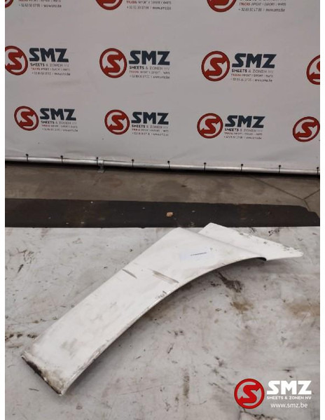 MAN Occ spatbord vooraan rechts MAN - Virsbūve un ārpuse - Kravas automašīna: foto 1 MAN Occ spatbord vooraan rechts MAN - Virsbūve un ārpuse - Kravas automašīna: foto 1