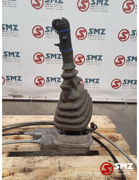 MAN Occ versnellingspookmechanisme met kabel MAN - Sajūgs un rezerves daļas - Kravas automašīna: foto 2 MAN Occ versnellingspookmechanisme met kabel MAN - Sajūgs un rezerves daļas - Kravas automašīna: foto 2