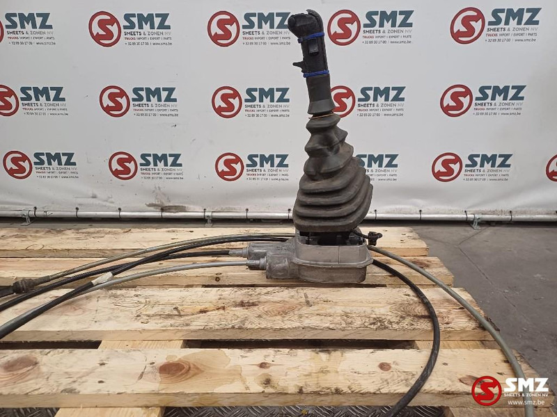 MAN Occ versnellingspookmechanisme met kabel MAN - Sajūgs un rezerves daļas - Kravas automašīna: foto 3 MAN Occ versnellingspookmechanisme met kabel MAN - Sajūgs un rezerves daļas - Kravas automašīna: foto 3